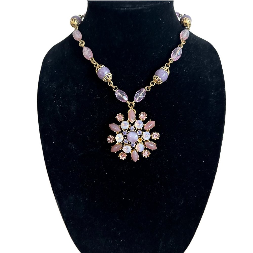 Yosca statement pendant necklace. Shades of purple, pink & lavender. Vintage
